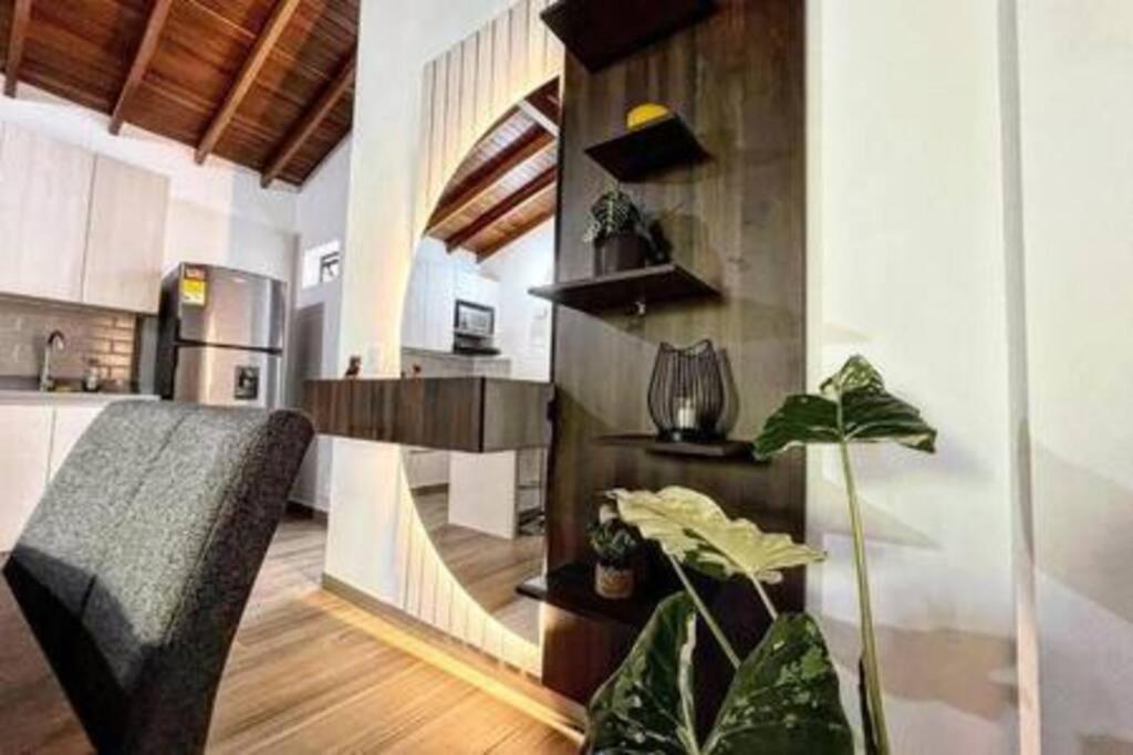 Apartamento con balcón y 2 dormitorios ARK301