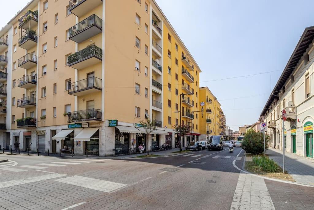 Stazione-Metro Luxury Apartment