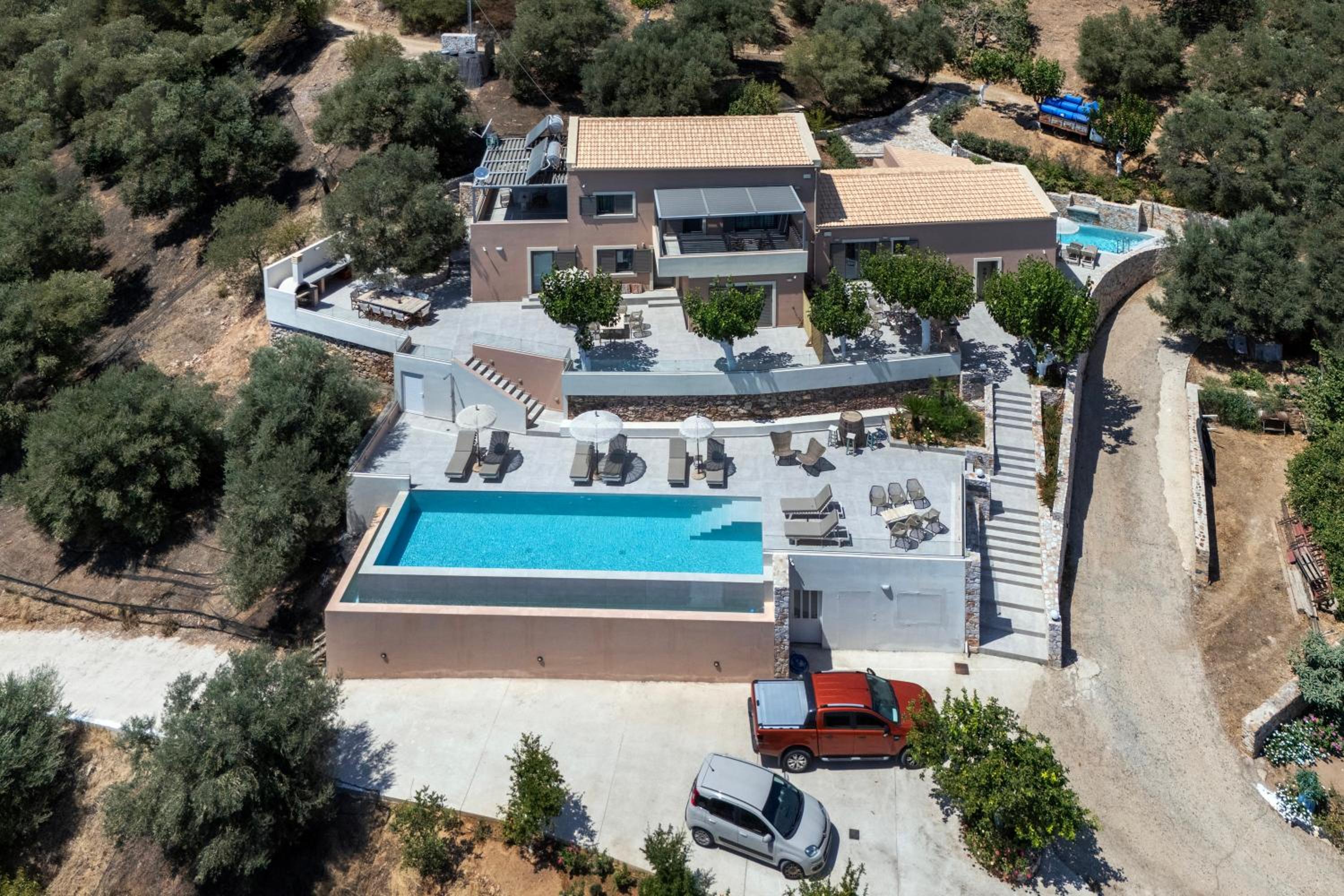 Alexandras's Mansion
