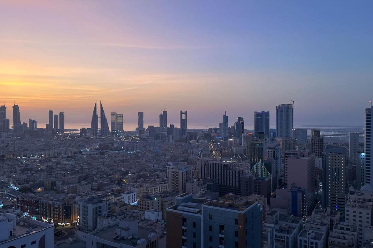 High Floor 33 Luxury Apartment