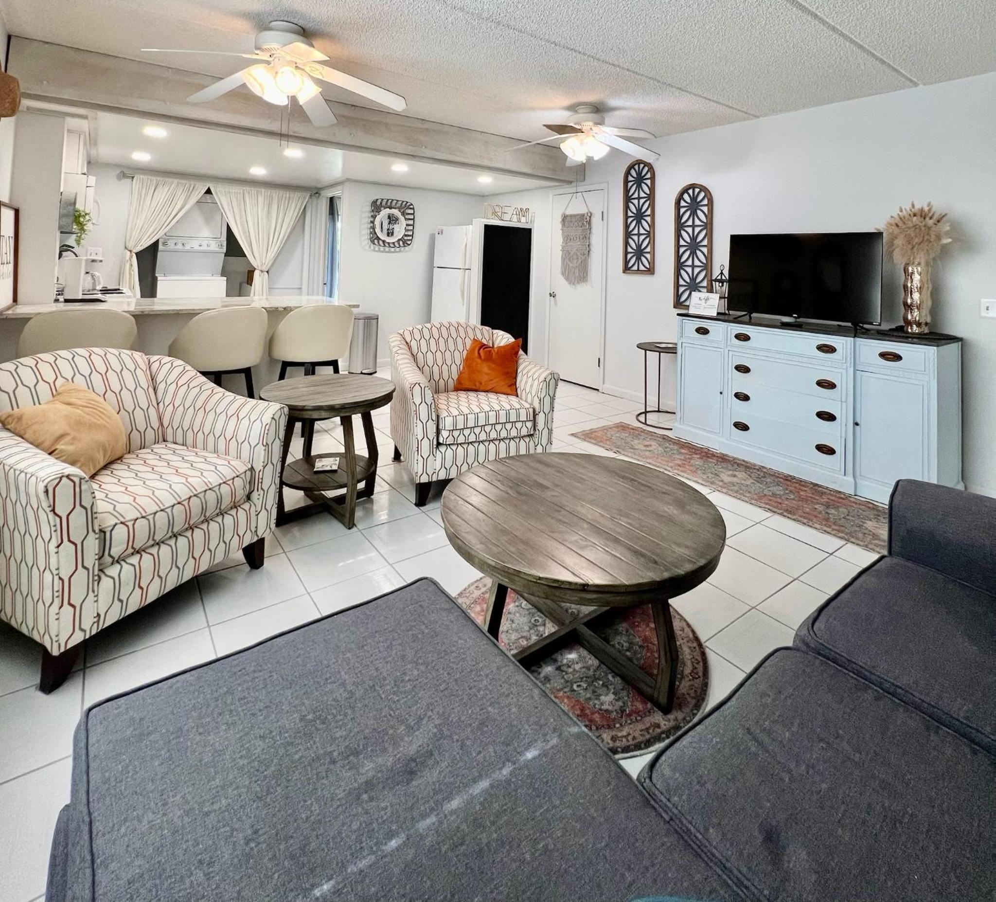 Beachside One Bedroom
