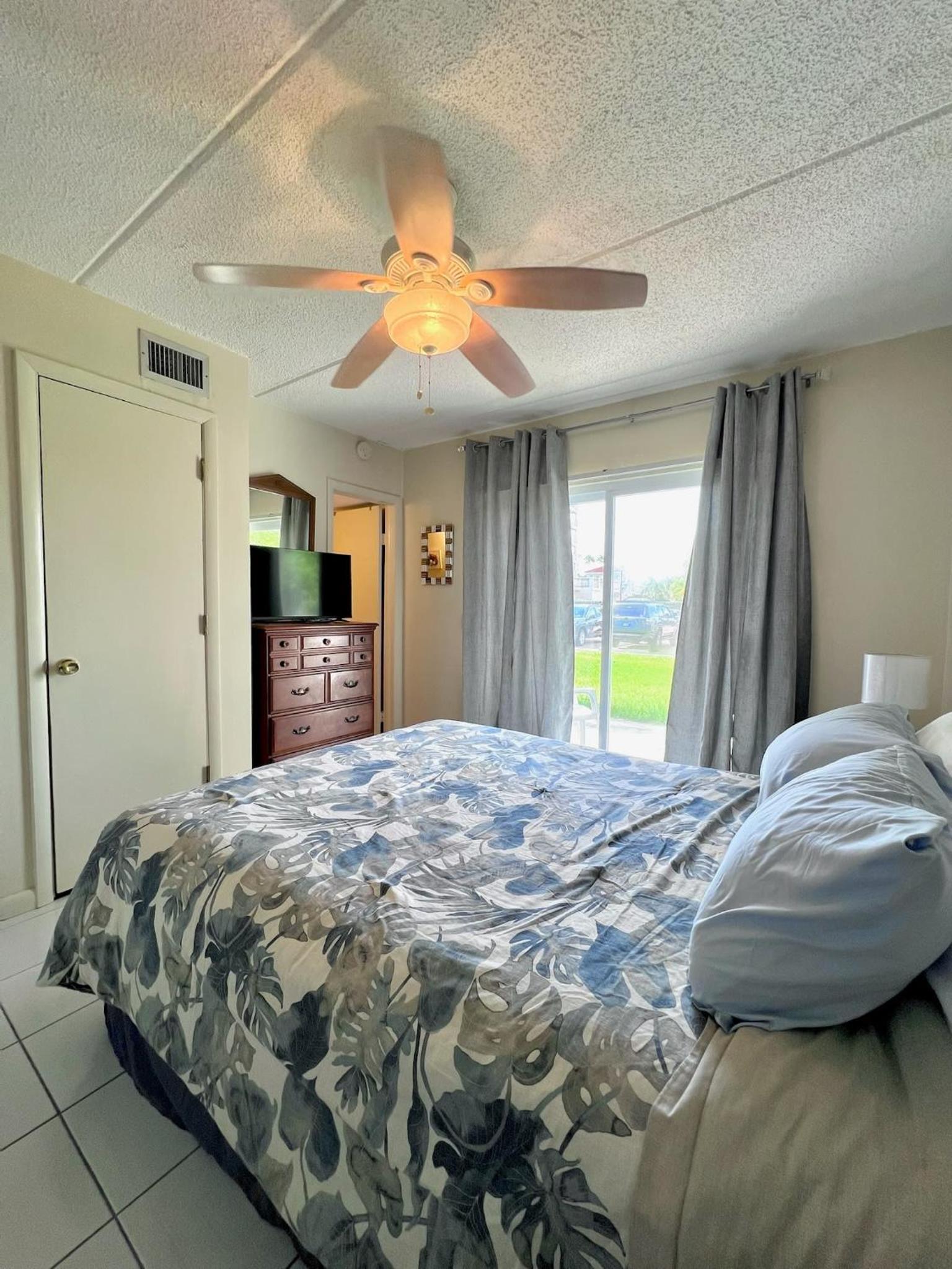 Beachside One Bedroom