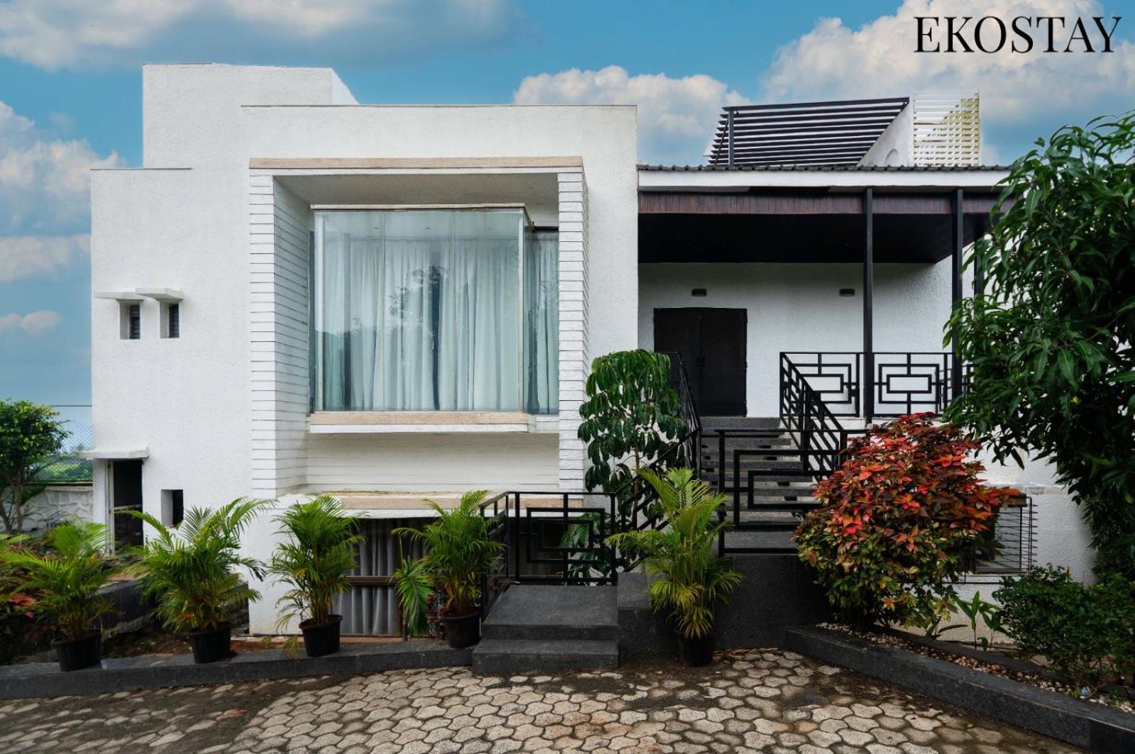 EKOSTAY Gold - Gravity Villa