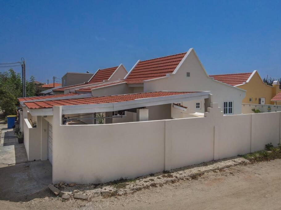 Villa Pos Abao