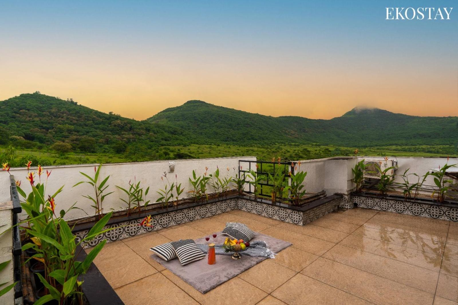 EKOSTAY Gold - Gravity Villa