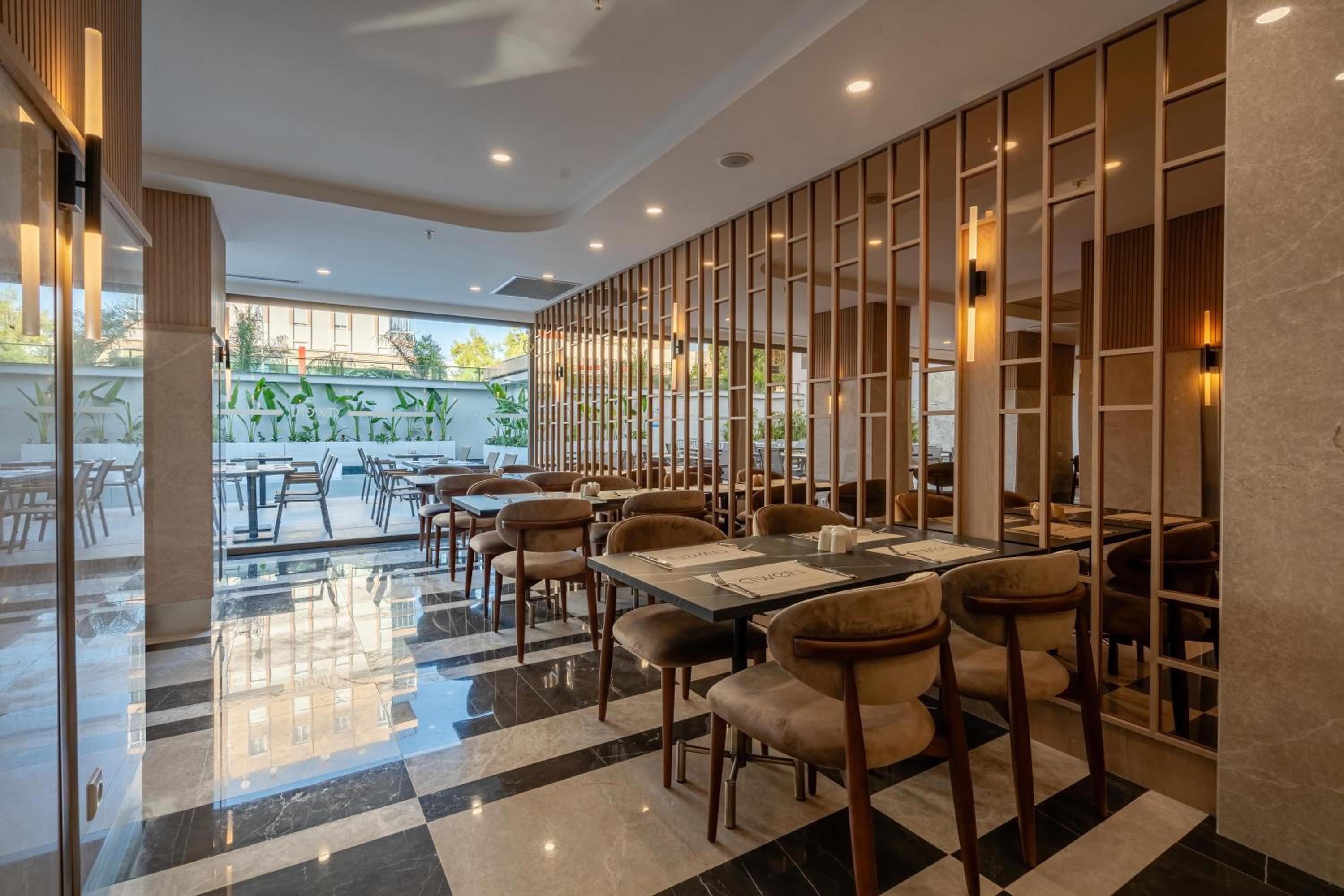 Awen Lara Hotel - Image 19