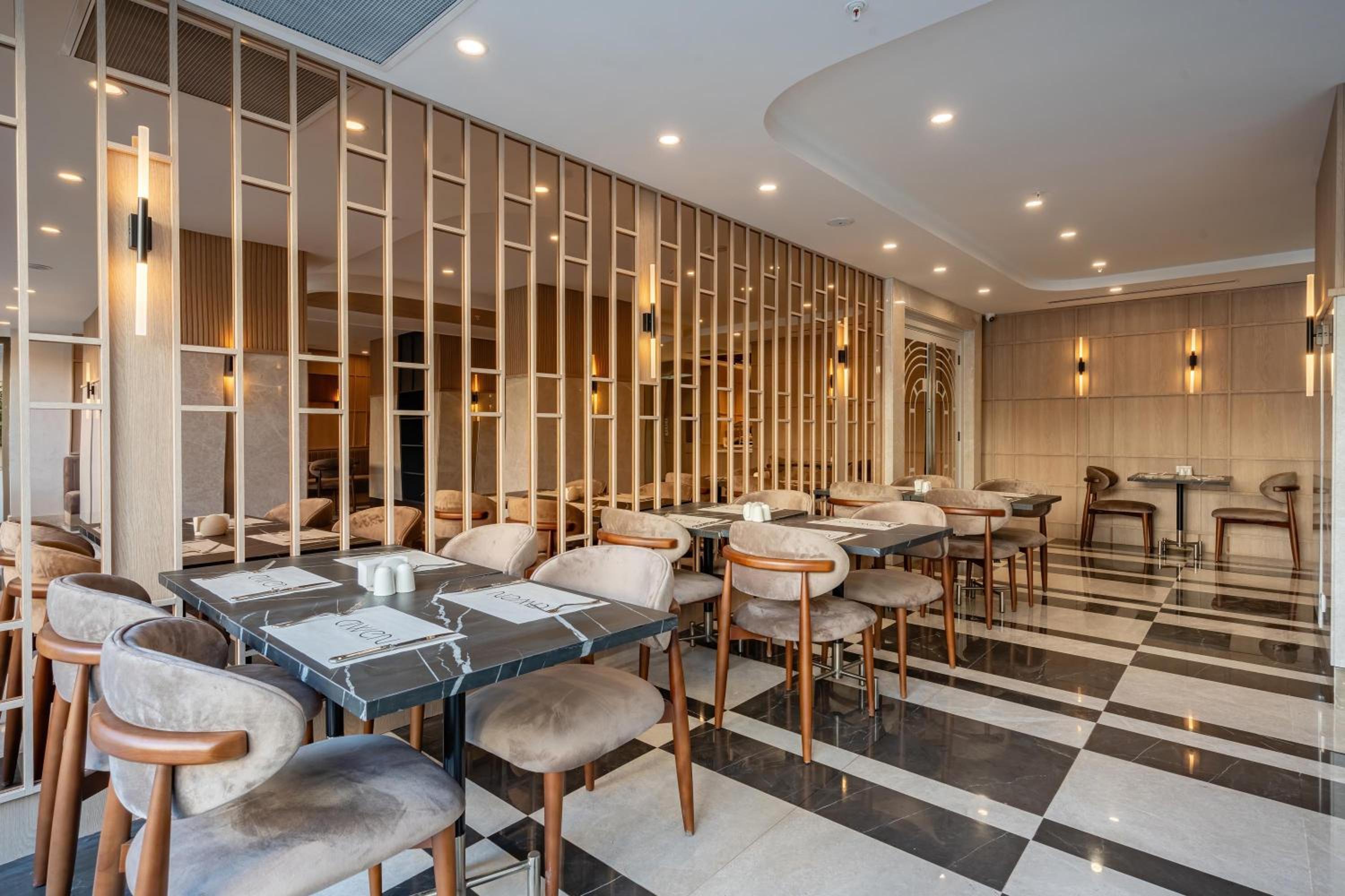 Awen Lara Hotel - Image 20