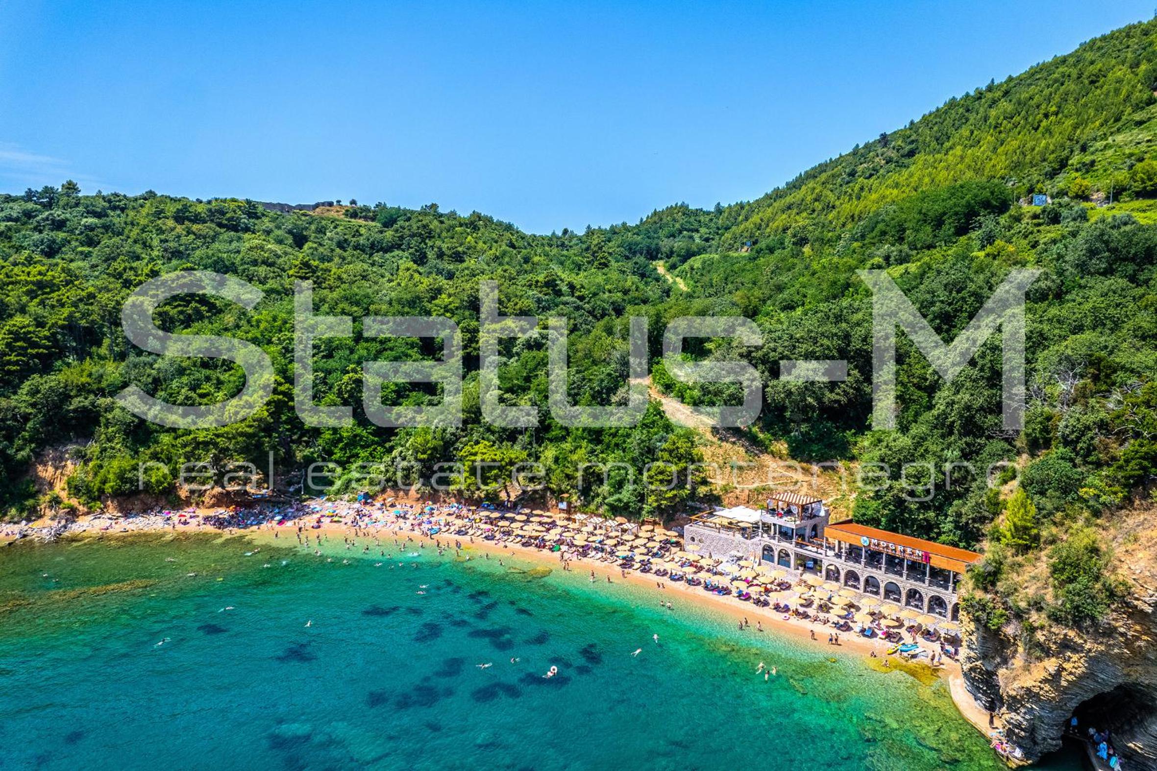 Status-M Apartments Irina