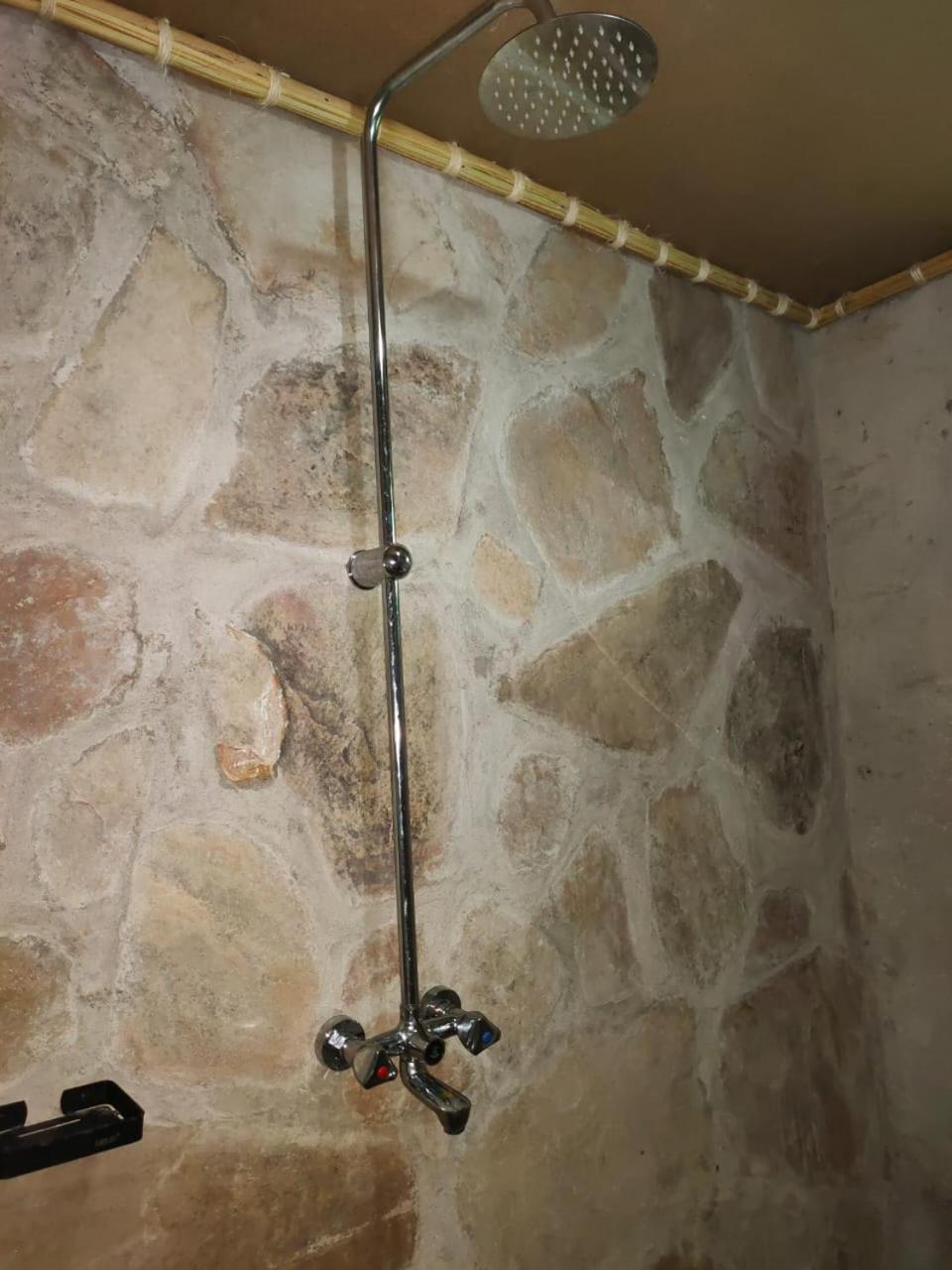 Photo 32