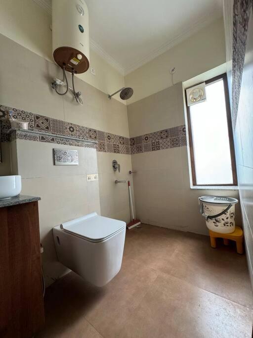 Mountain View 2BHK Hyanki Villa by Homeyhuts view 5