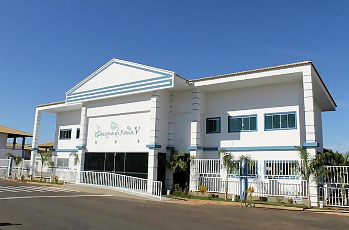 Hotel Lacqua Di Roma - Apartamento Confortavel E Completo Com Varanda