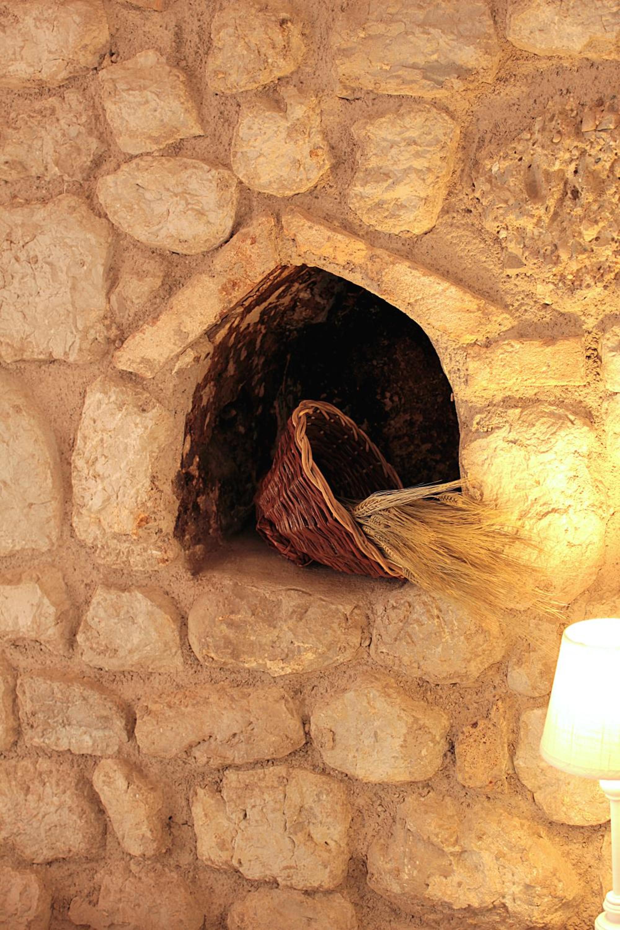 Photo 33