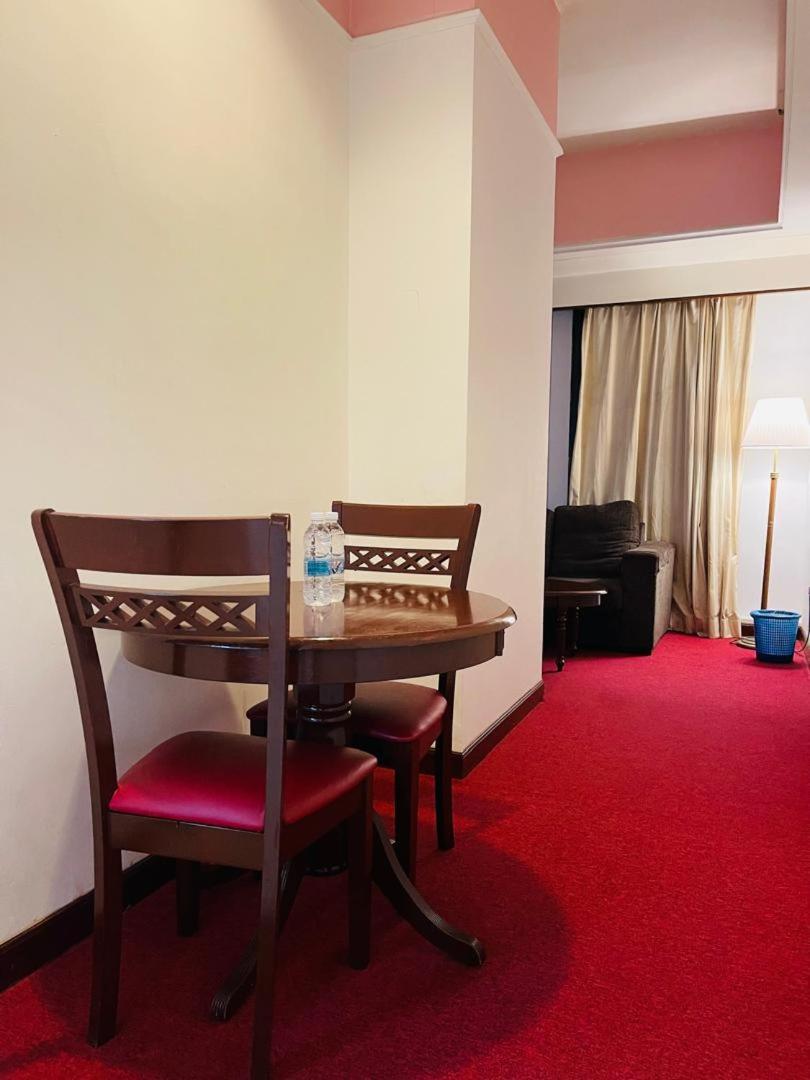 Royal empire suite At Times square kl photo 5