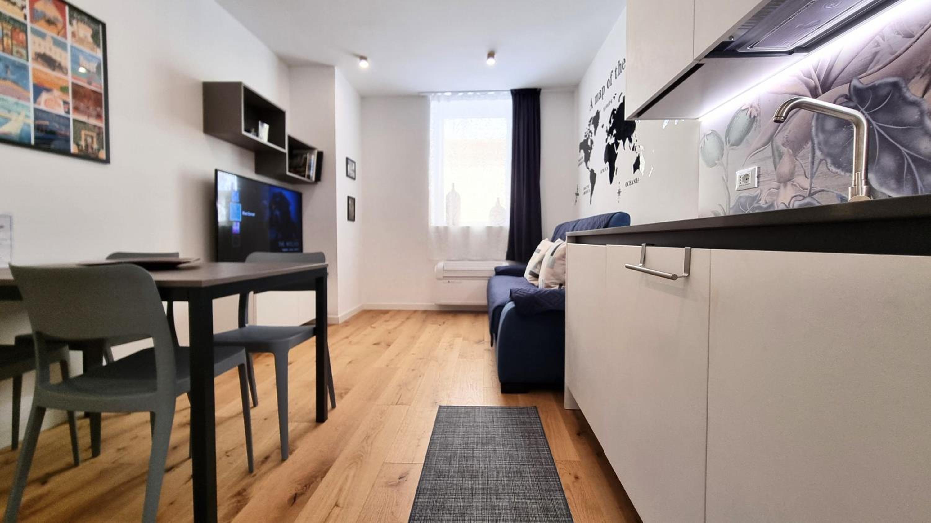 The Blue Corner photo 5