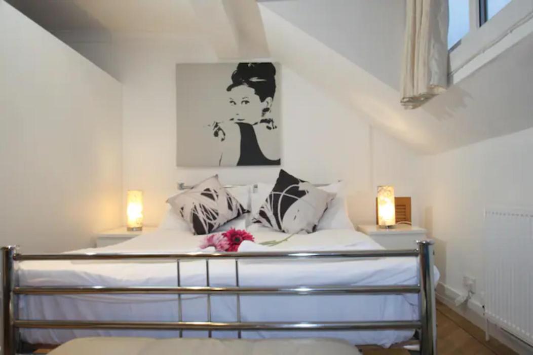 ApartaSuites London Emerald