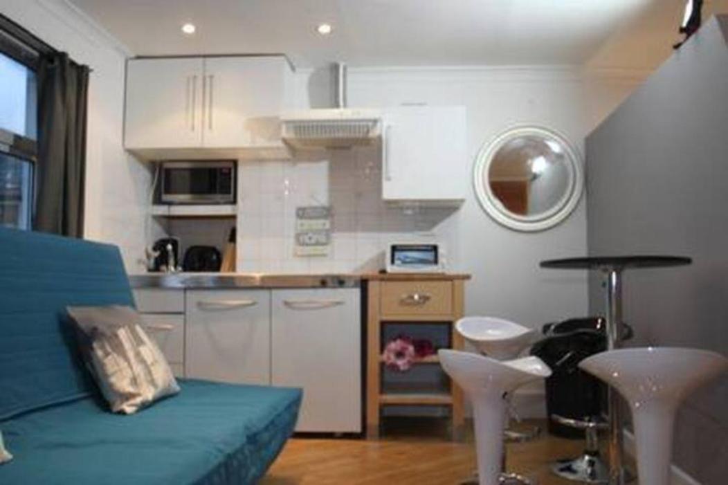 ApartaSuites London Emerald