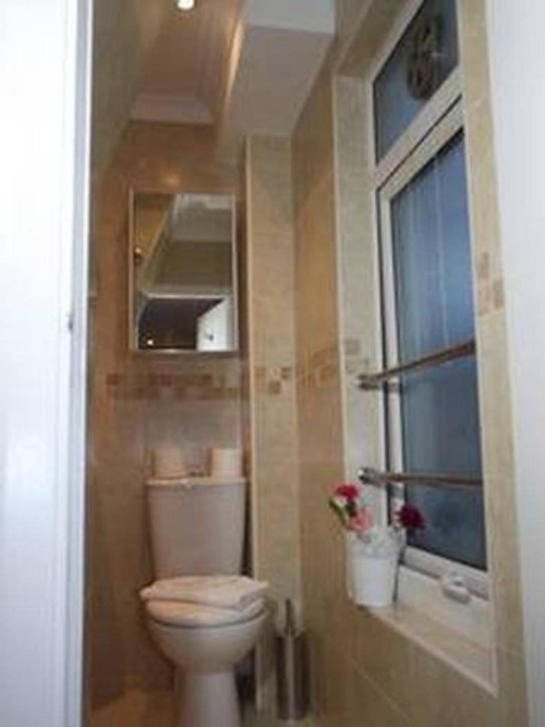 ApartaSuites London Emerald