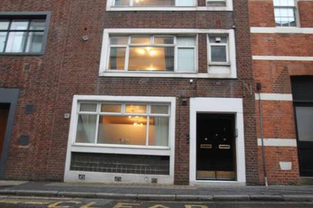 ApartaSuites London Emerald