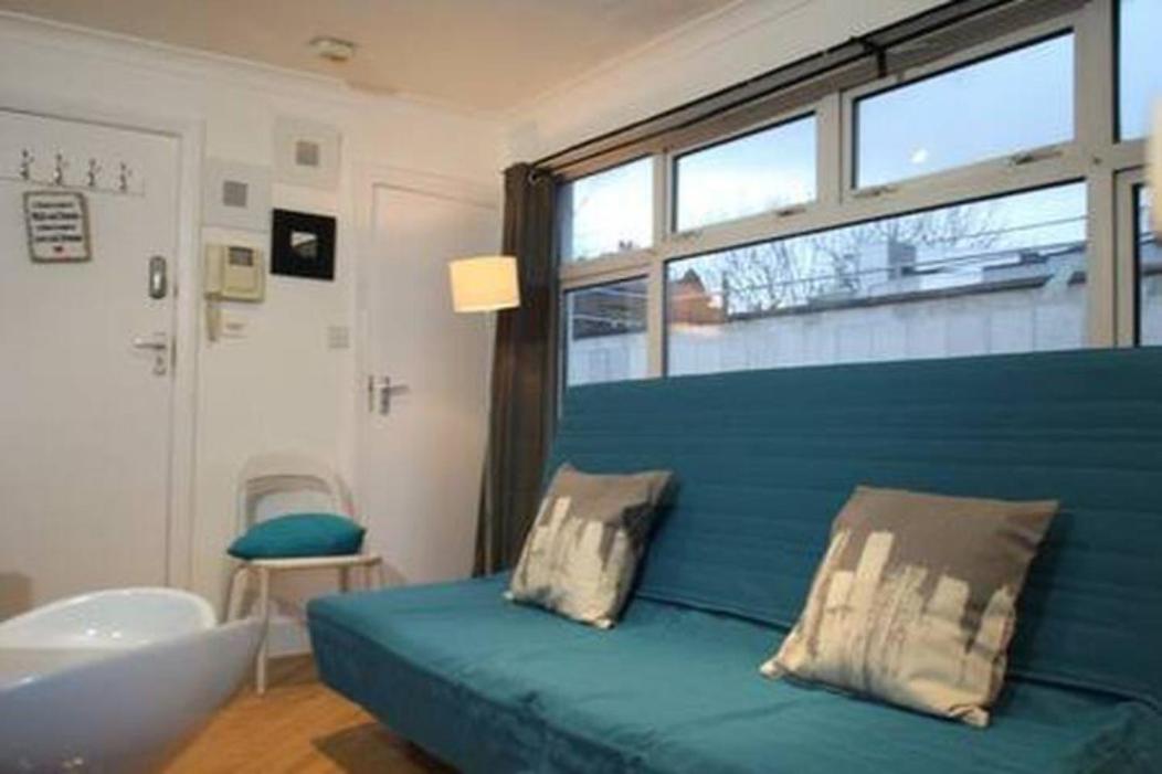 ApartaSuites London Emerald