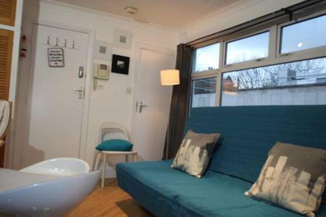ApartaSuites London Emerald