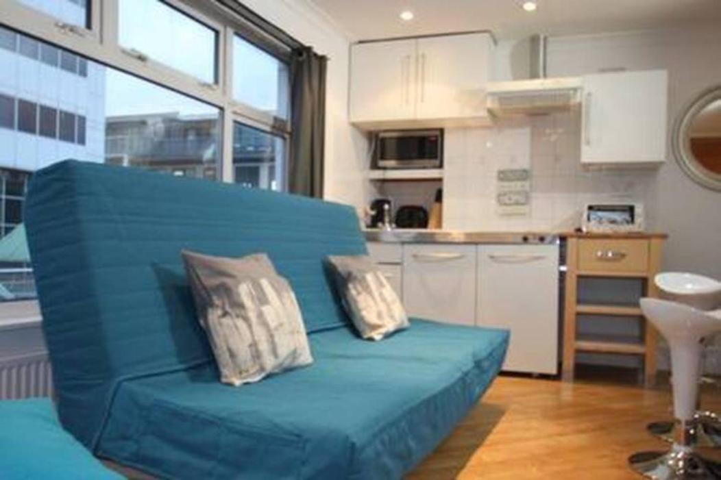 ApartaSuites London Emerald