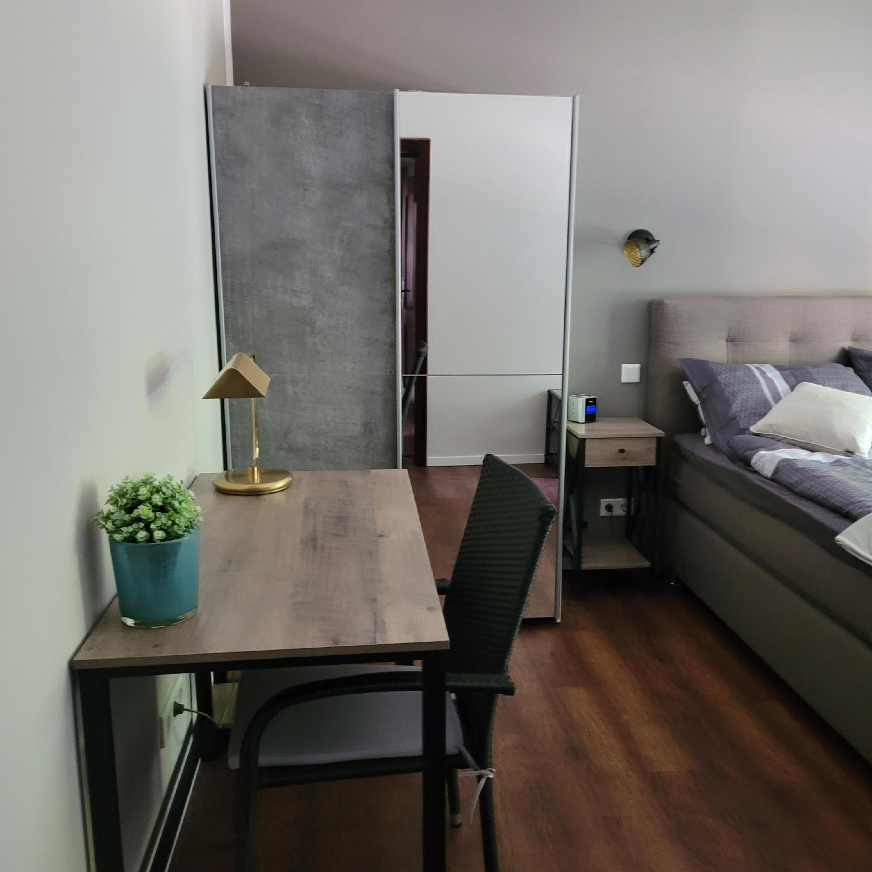 Messe und Ferienapartment, 90 qm, 2 Schlafzimmer, 1-4 Gäste