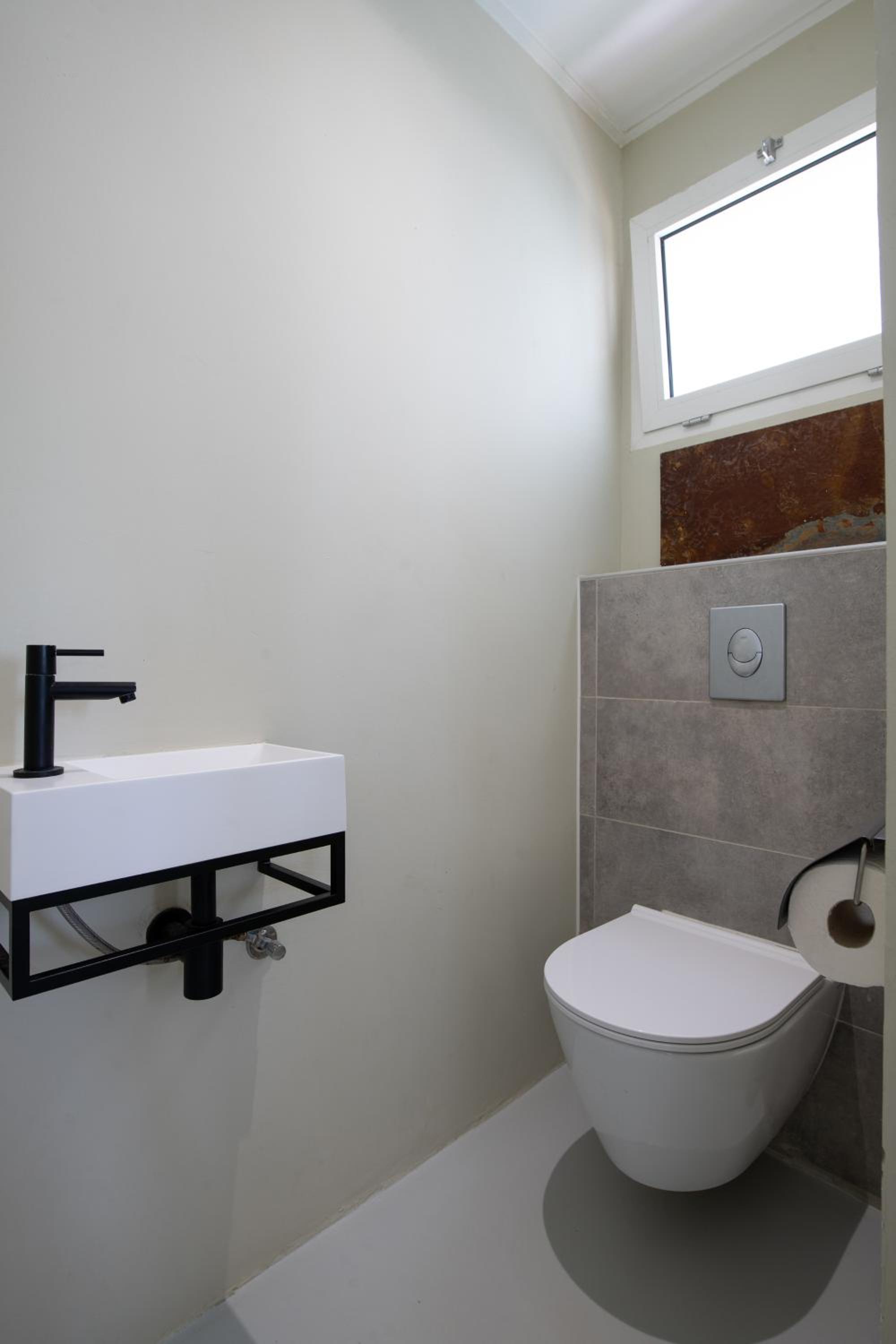 Villa at secured gated resort near Mambo Beach!