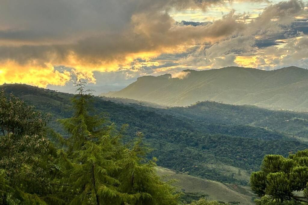 Itákûara - Experiência única de hospedagem na montanha