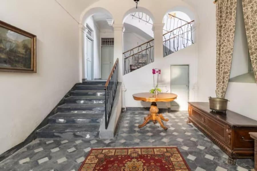 Villa Massa - Dimora storica con 12 camere, accoglie 30 persone view 3