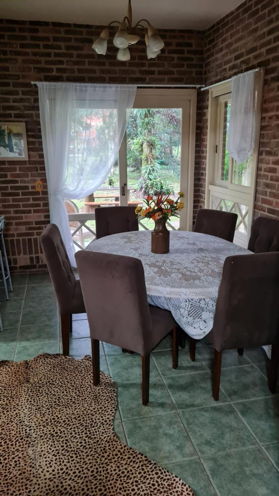 Casa do Bosque, espaçosa e confortável em condominio espetacular, 5 min centro!