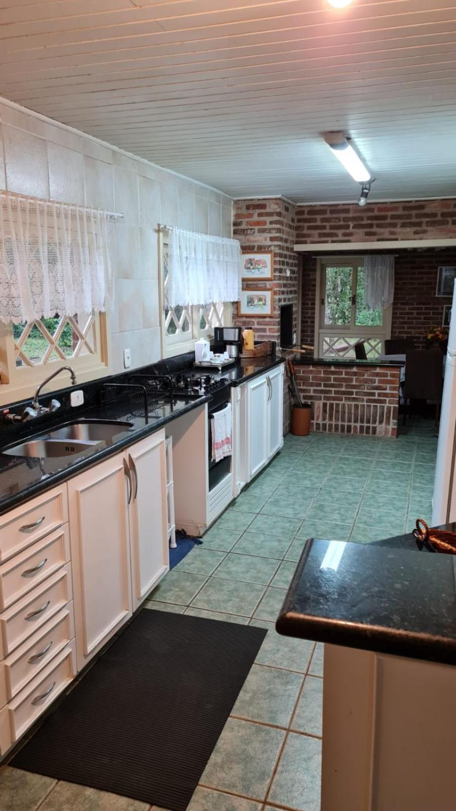 Casa do Bosque, espaçosa e confortável em condominio espetacular, 5 min centro!
