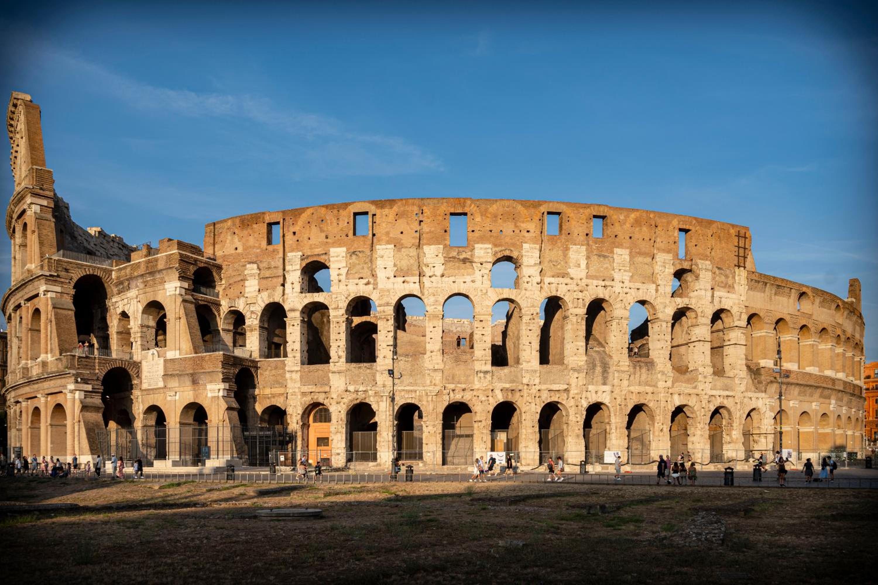 A bridge to the Coliseum