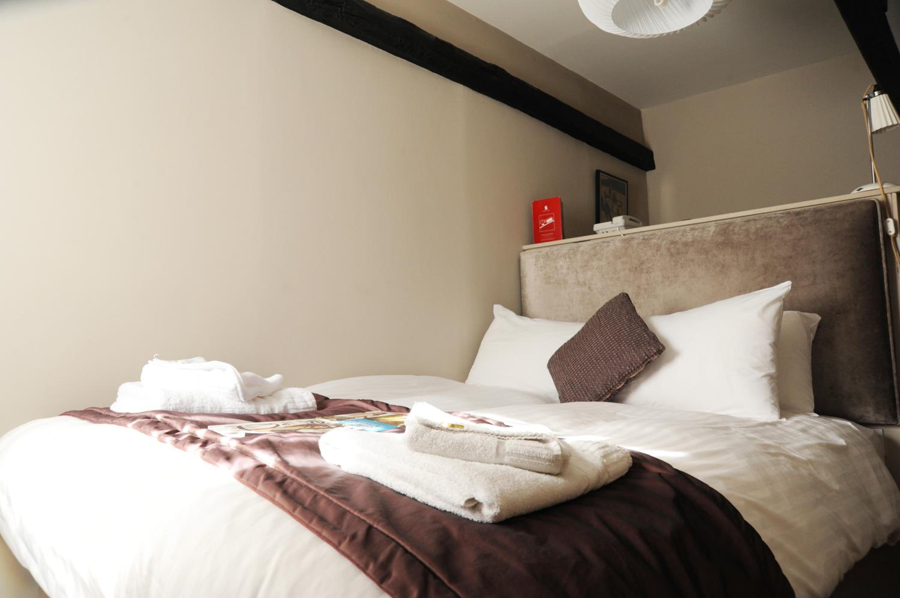The Red Lion Hotel