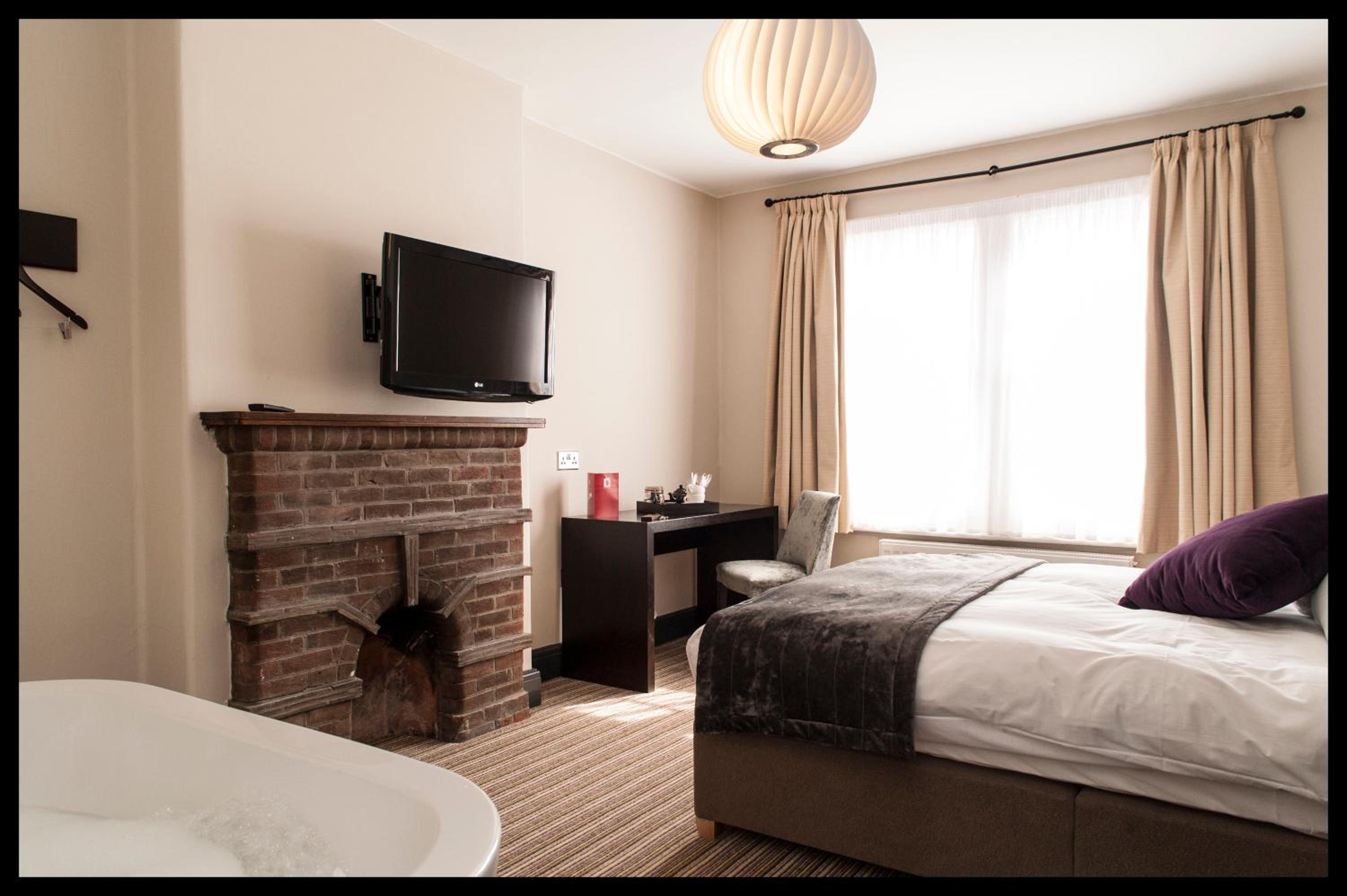 The Red Lion Hotel
