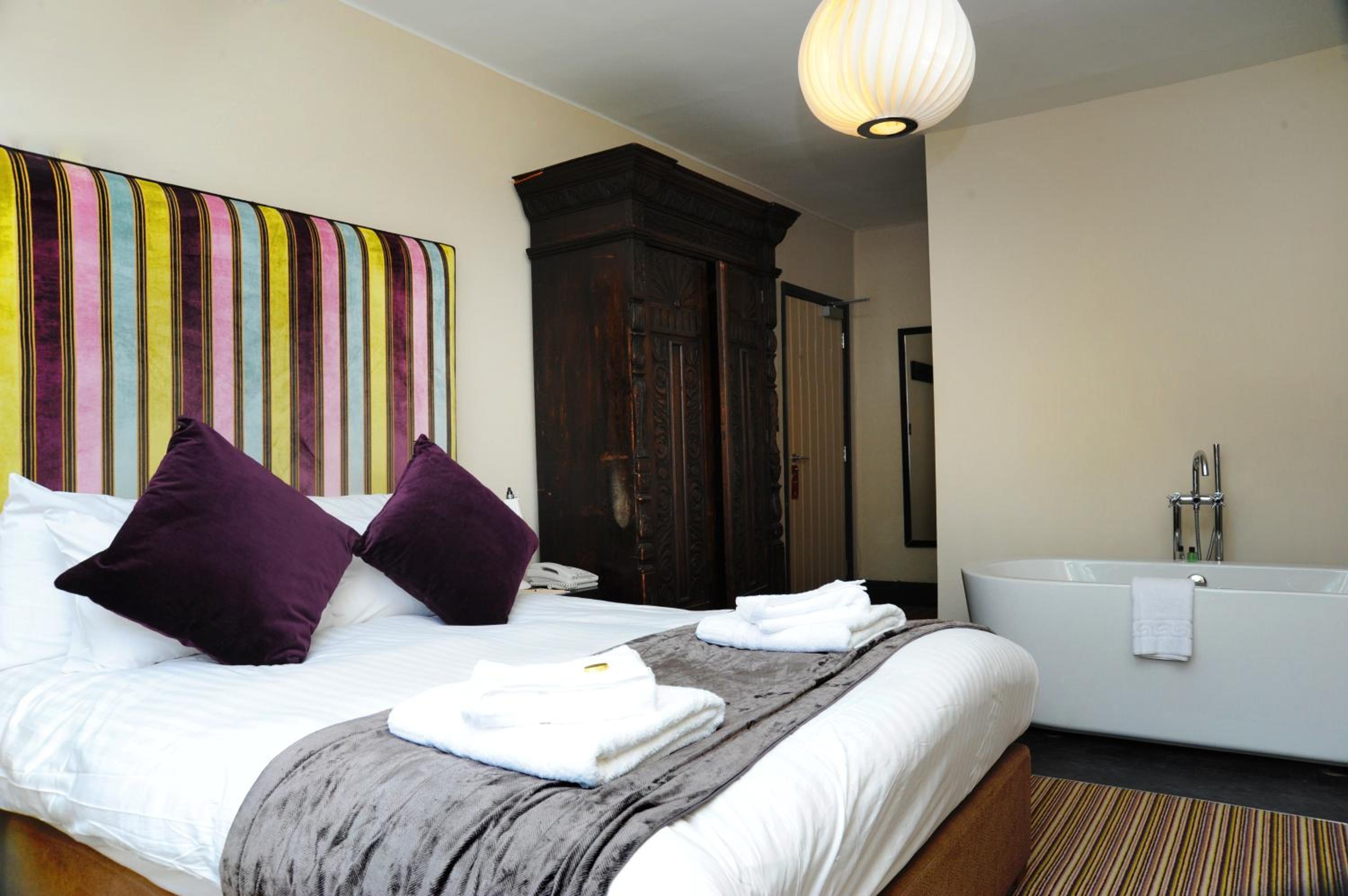 The Red Lion Hotel