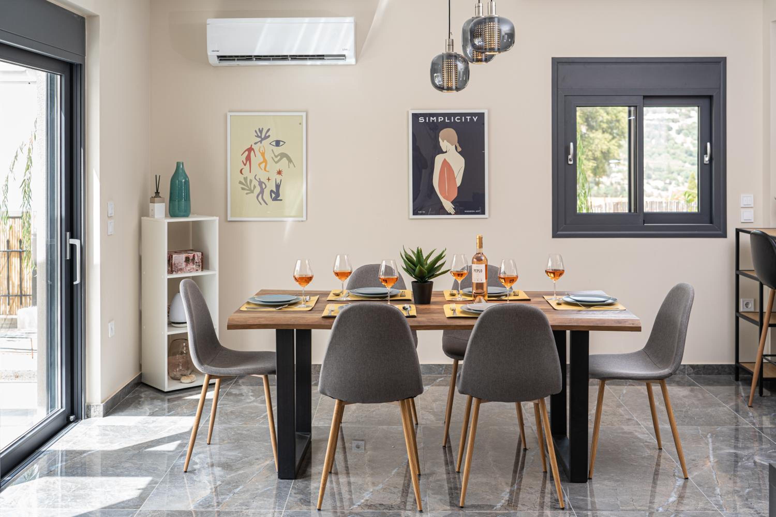 dining