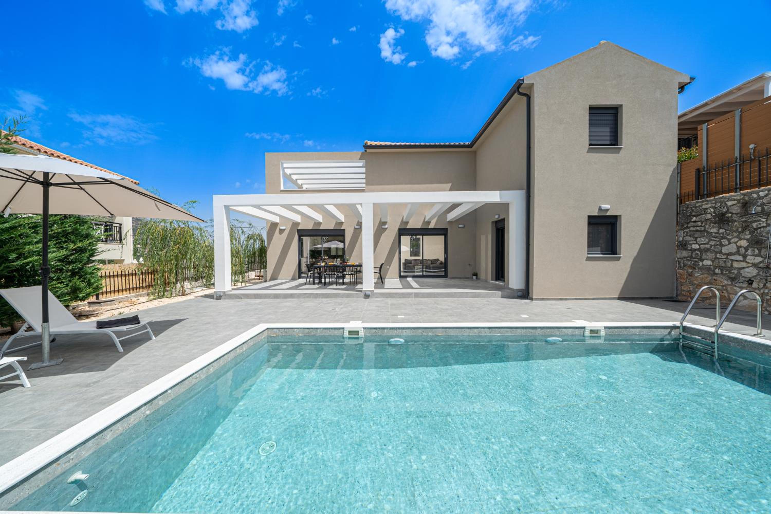 Legantes Luxury Apartments with shared pool