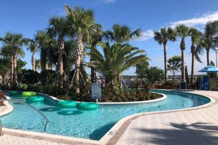 Brand New Charming Home 9 Miles to Disney