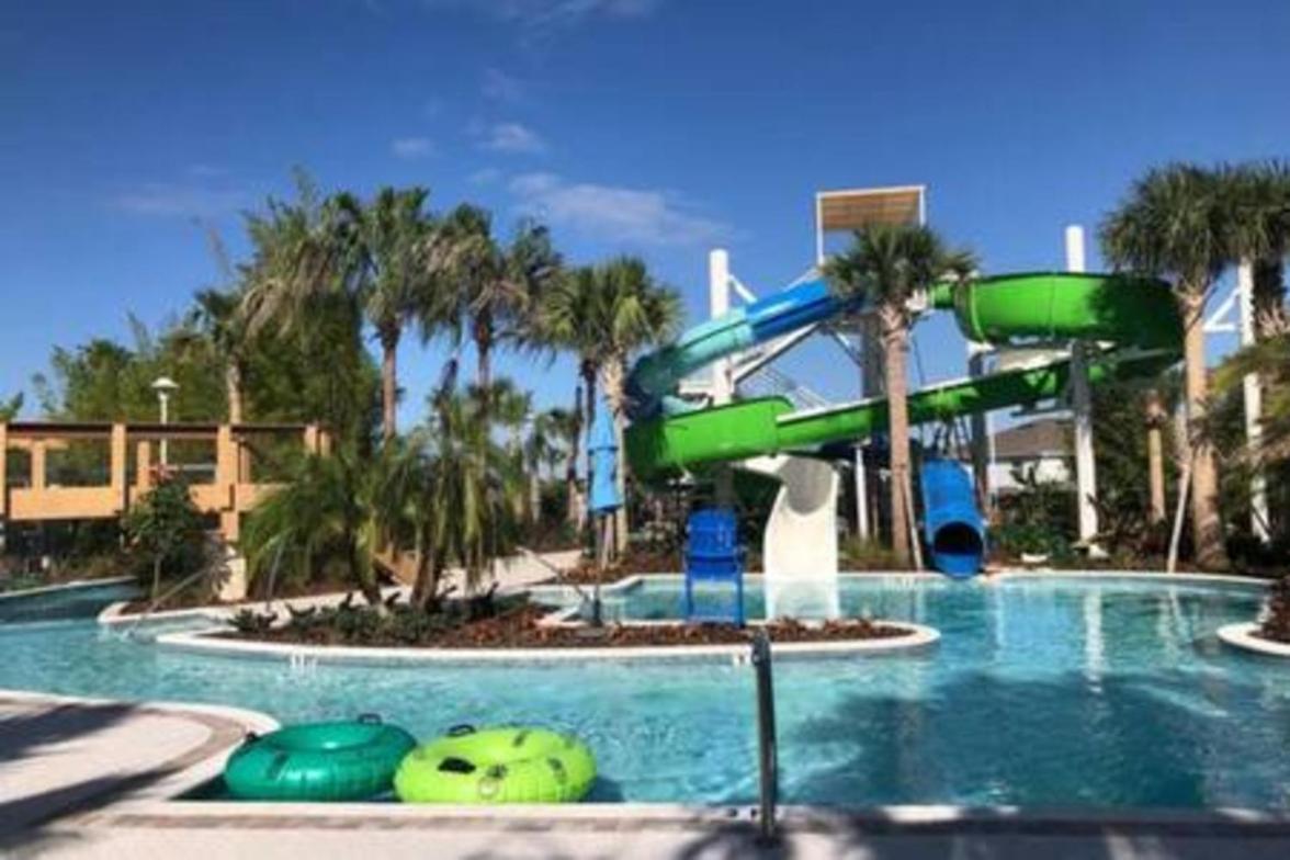 Brand New Charming Home 9 Miles to Disney