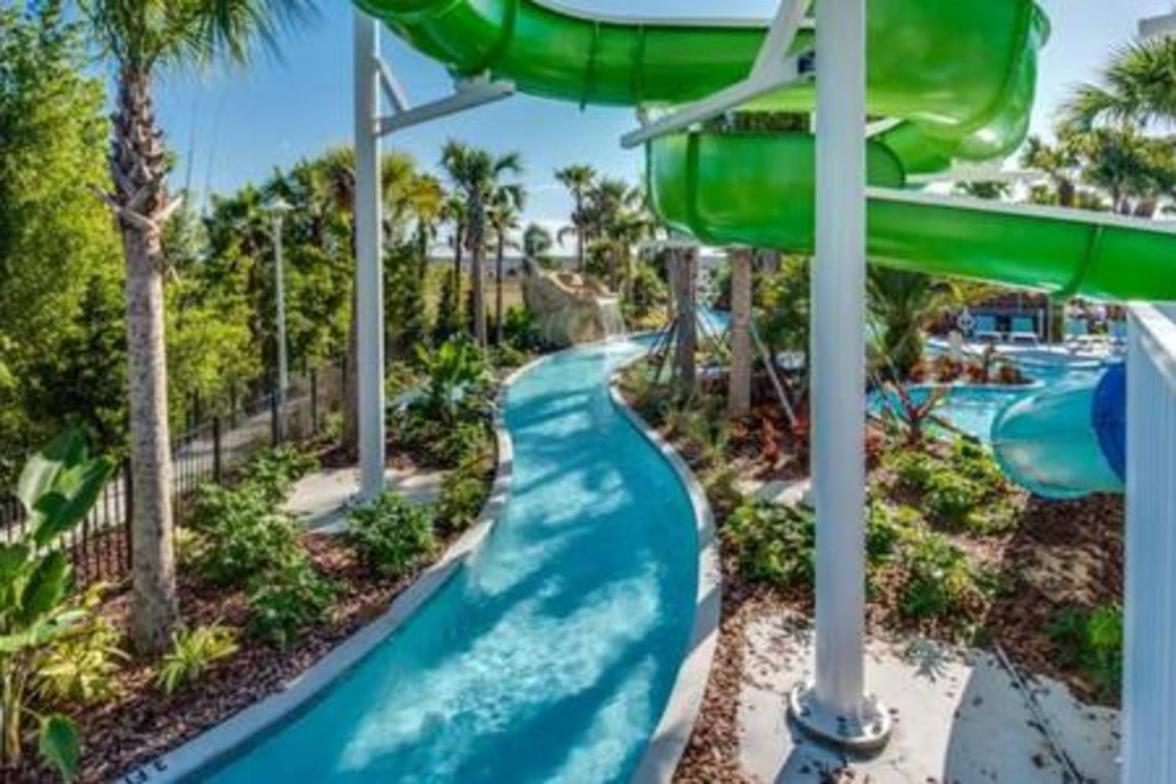 Brand New Charming Home 9 Miles to Disney