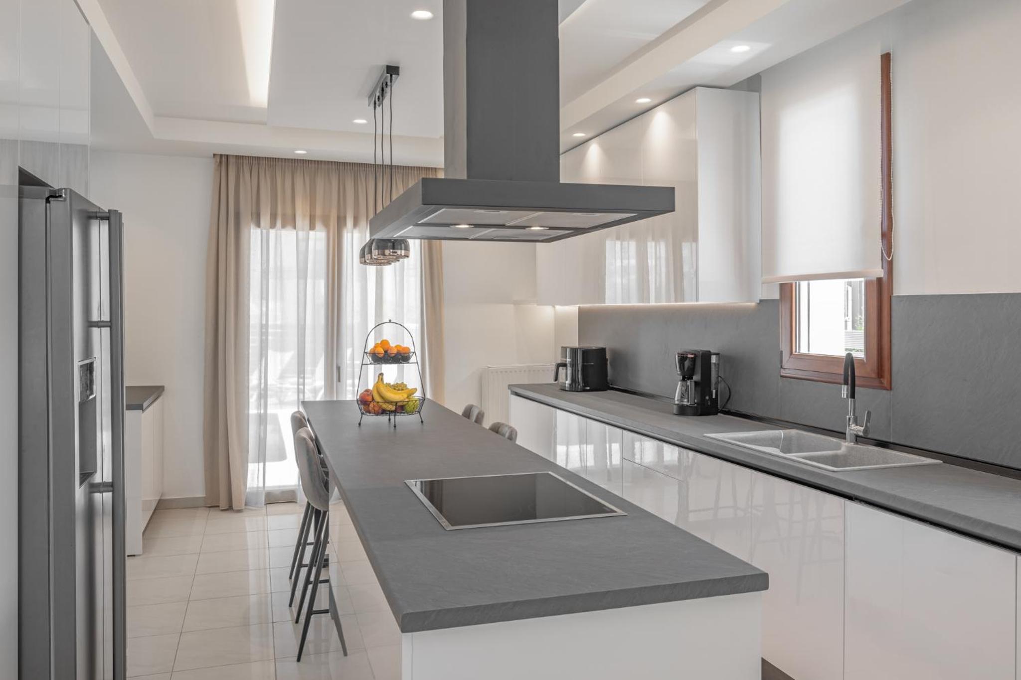 Old Town 7 min - Free Airport Pickup - 6BR Villa view 5