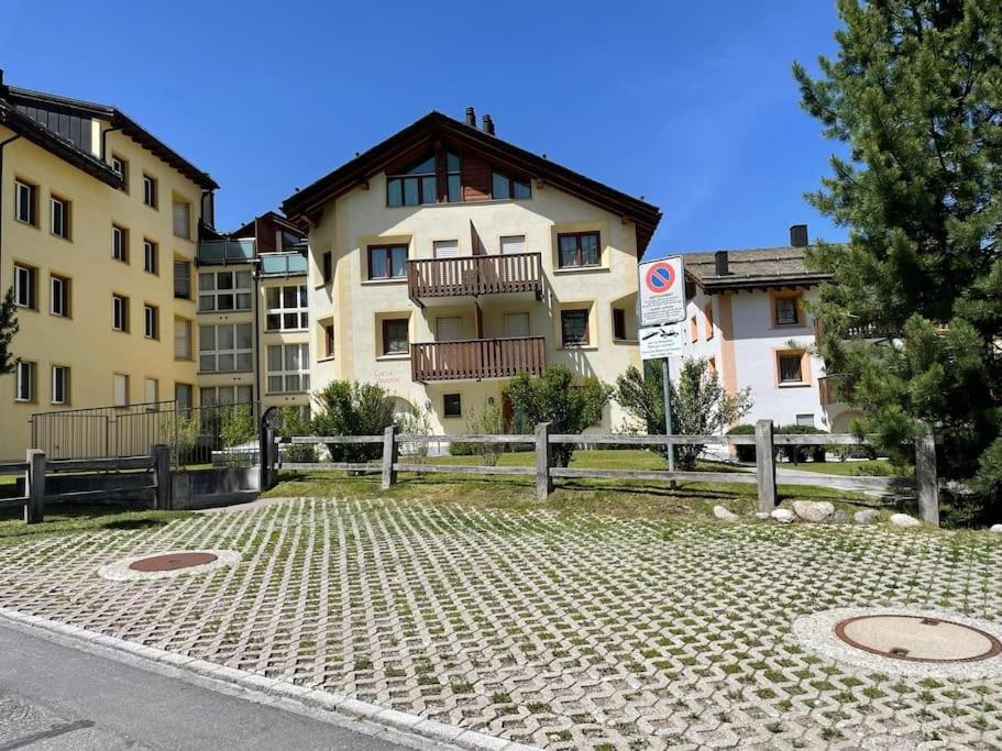 Comodo appartamento nel cuore dell'Engadina - 5 Min da San Moritz