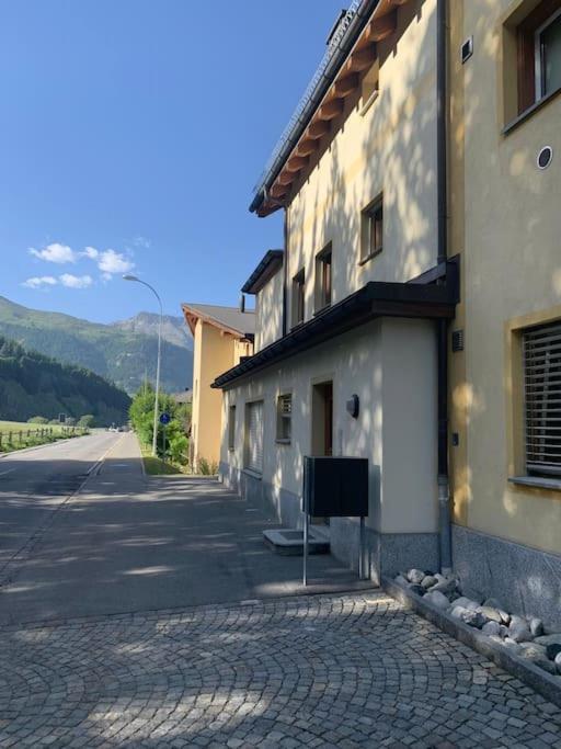 Comodo appartamento nel cuore dell'Engadina - 5 Min da San Moritz