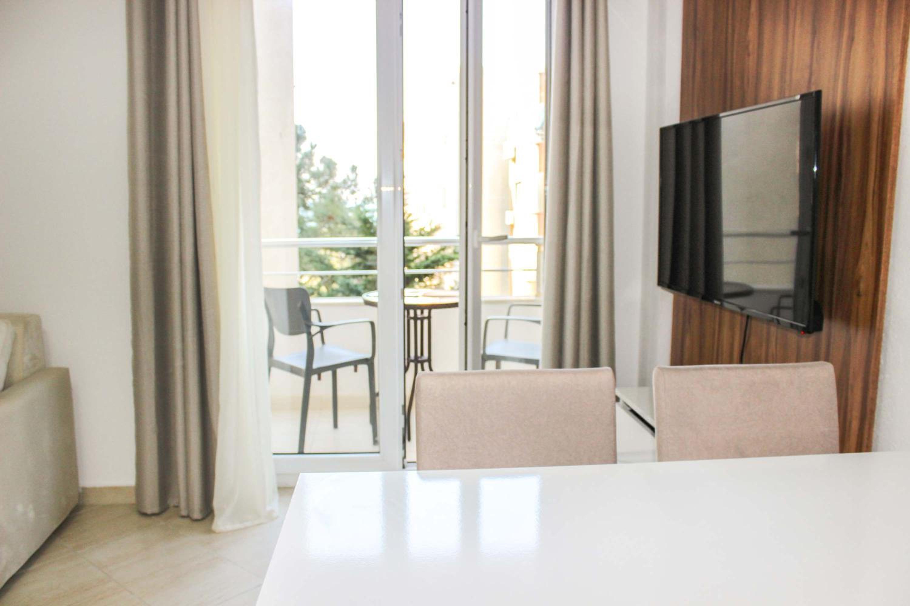 Ultimate Luxury Deluxe Suite 734