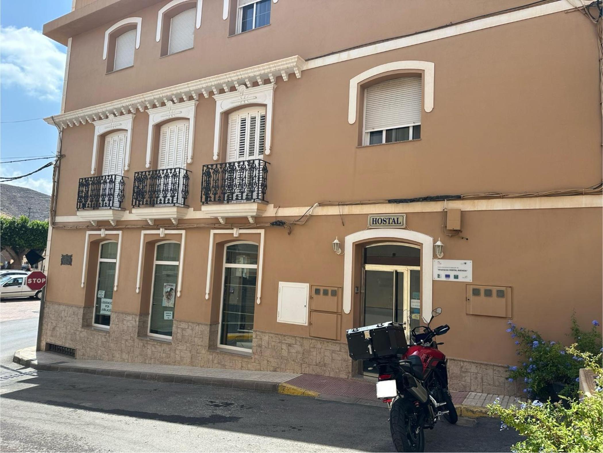 Hostal Avenida