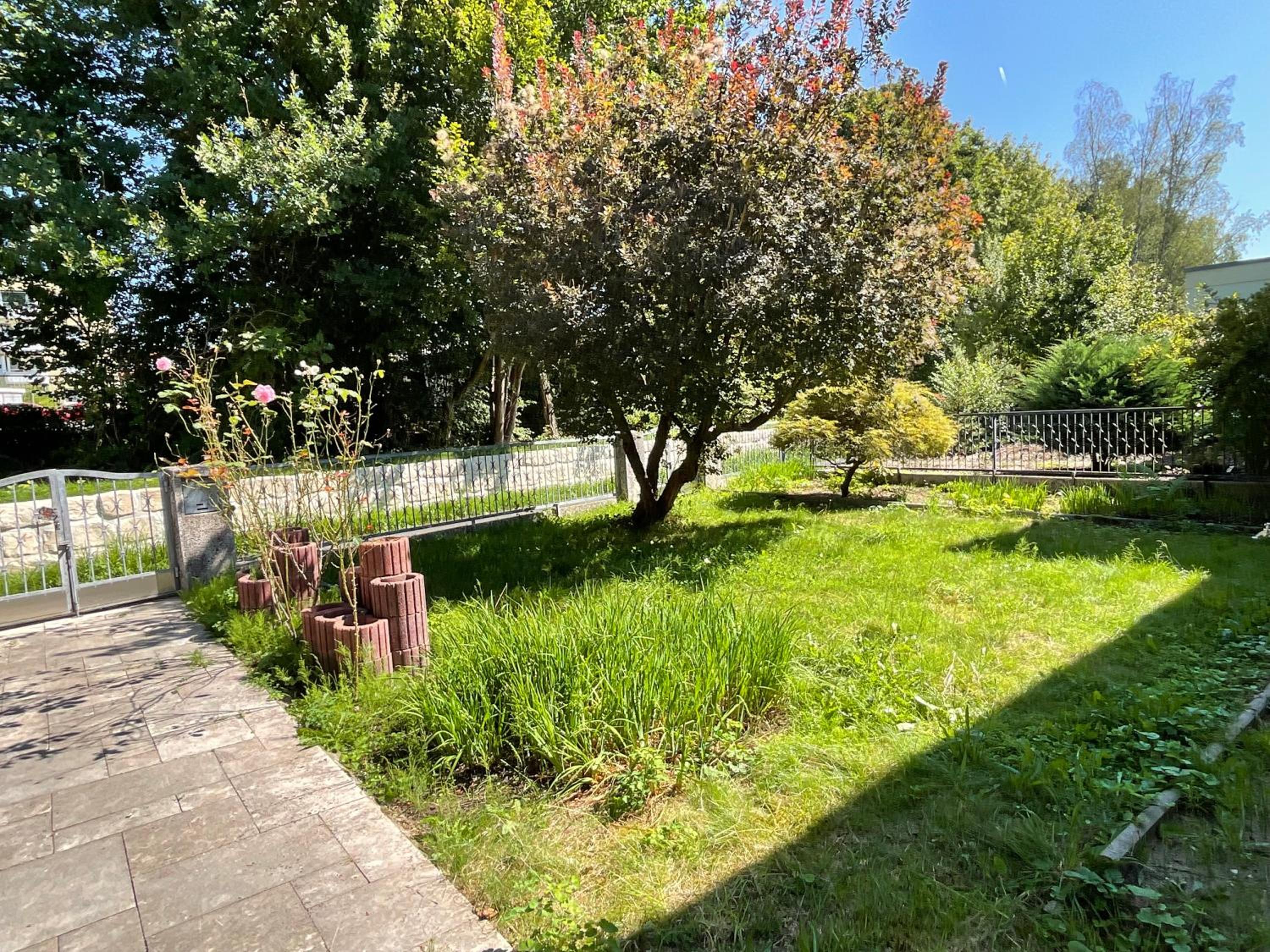 Messe-Apartment, 4 Schlafzimmer, 80 qm, Garten - 6 km zur Messe, verkehrsgünstig, ruhig, Parkplätze