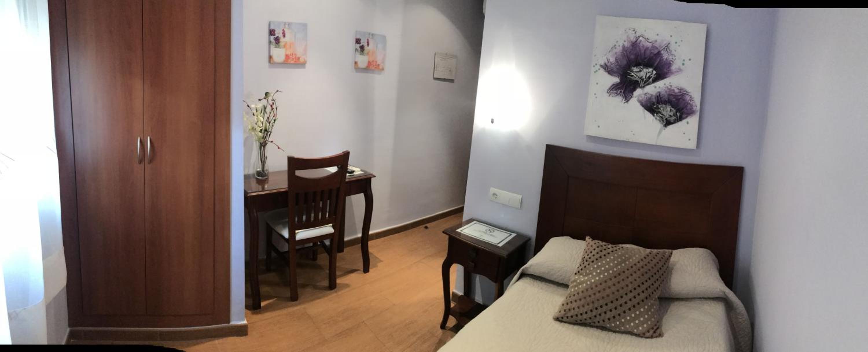 Hostal Avenida