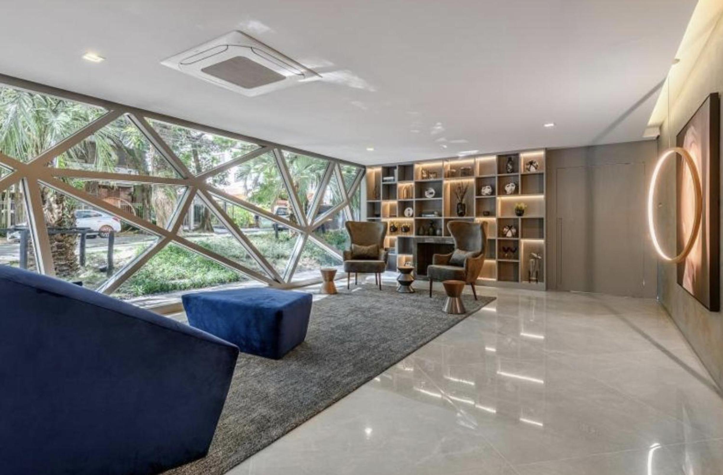 Inteiro Loft SUPER Luxuoso em Porto Alegre no Moinhos de Vento
