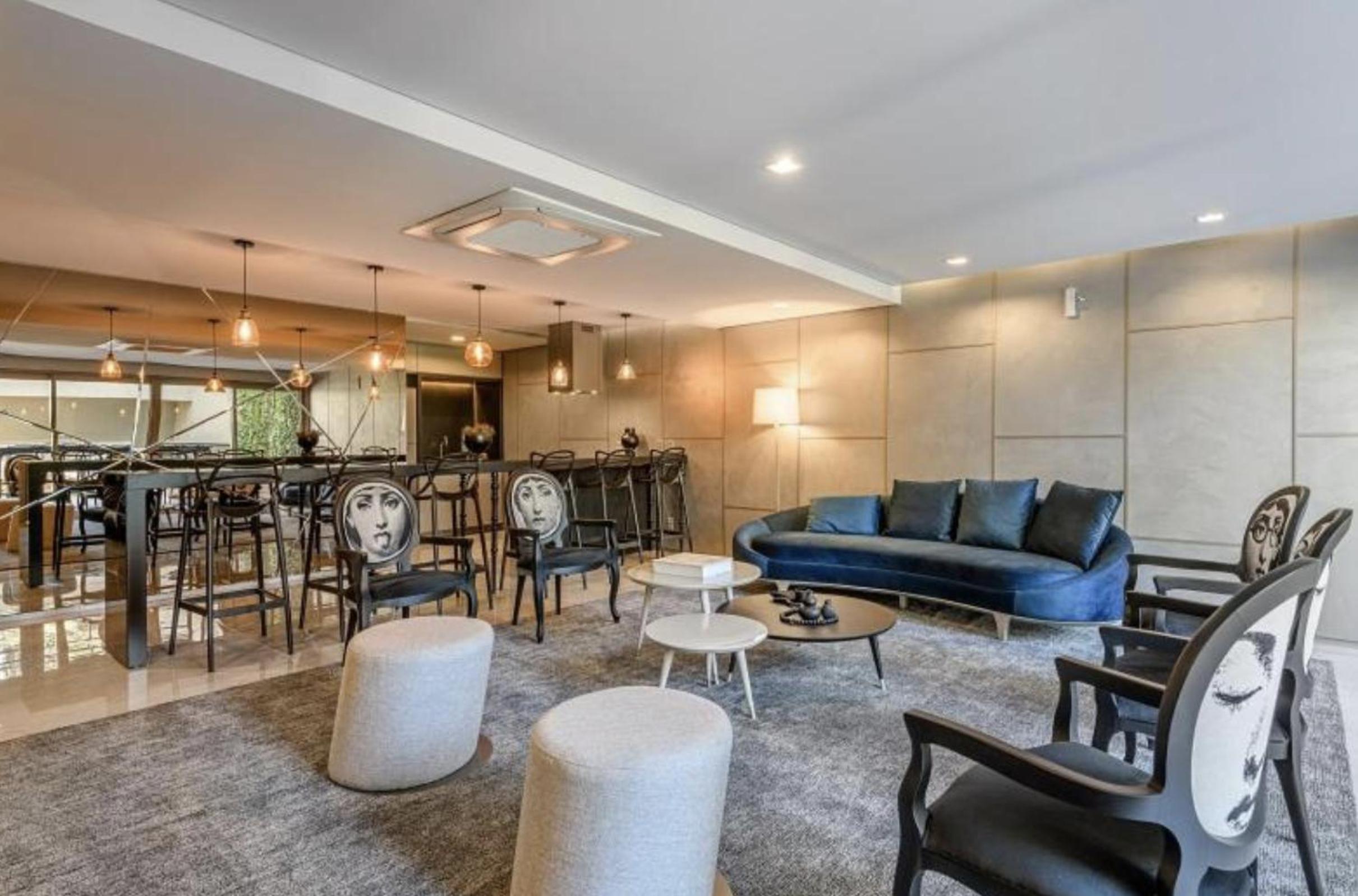 Inteiro Loft SUPER Luxuoso em Porto Alegre no Moinhos de Vento