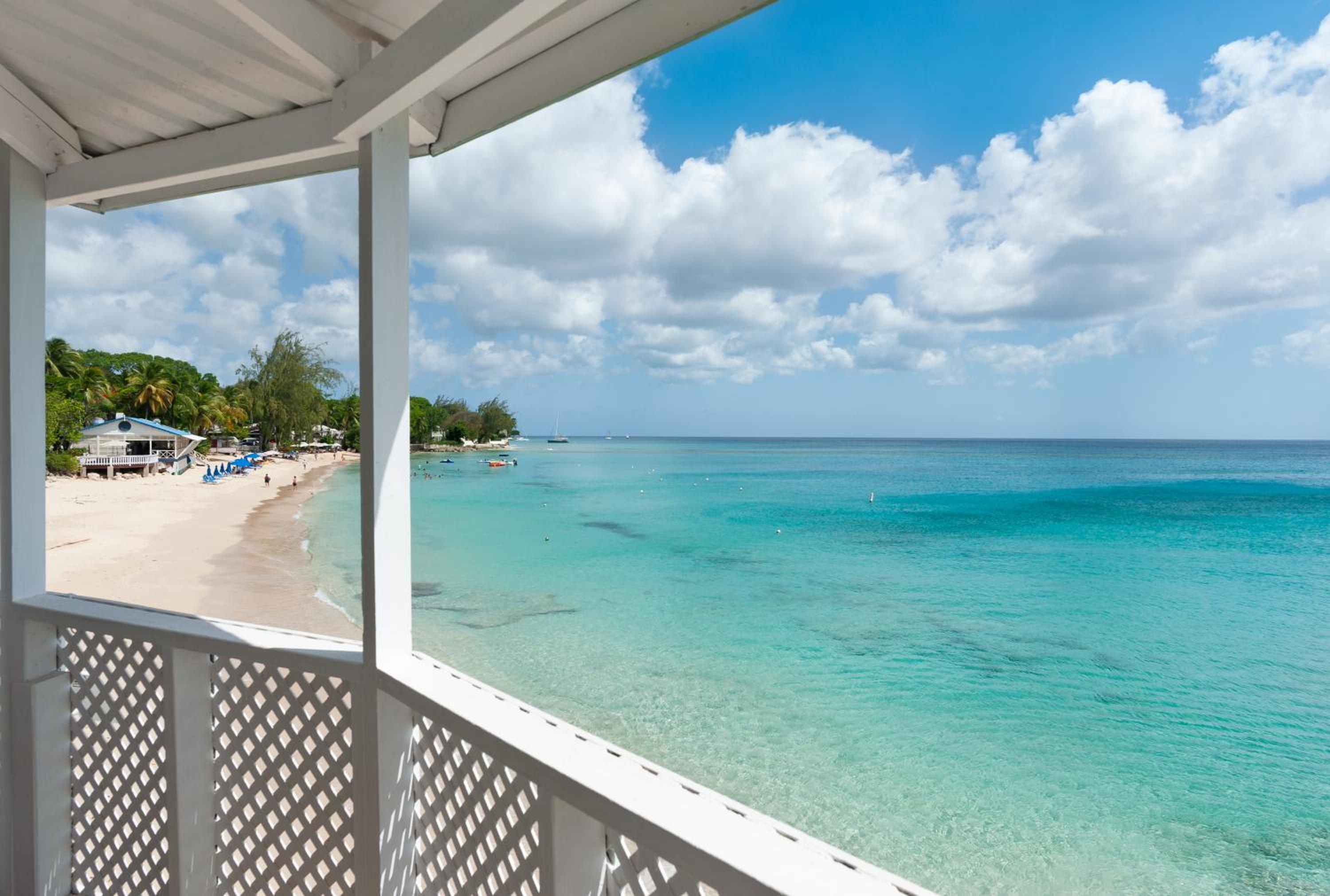 Purple Rain - Direct Seaviews, 2 Bedroom, 2 Bathroom, 3 Terrace Beachfront Bliss
